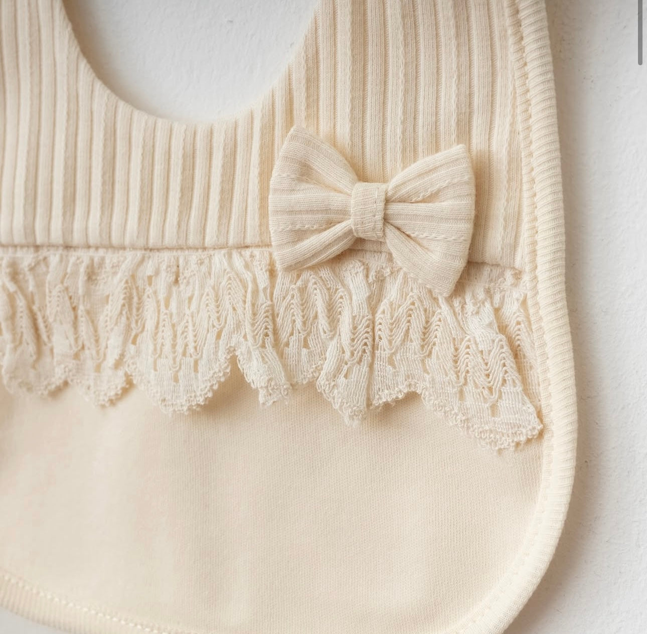 Adorable Ensemble Naissance 5 Pièces - Douceur, Dentelle et Raffinement 0-3 Mois