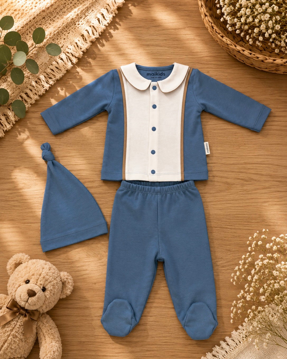 Ensemble Bébé Boutonné avec Bonnet