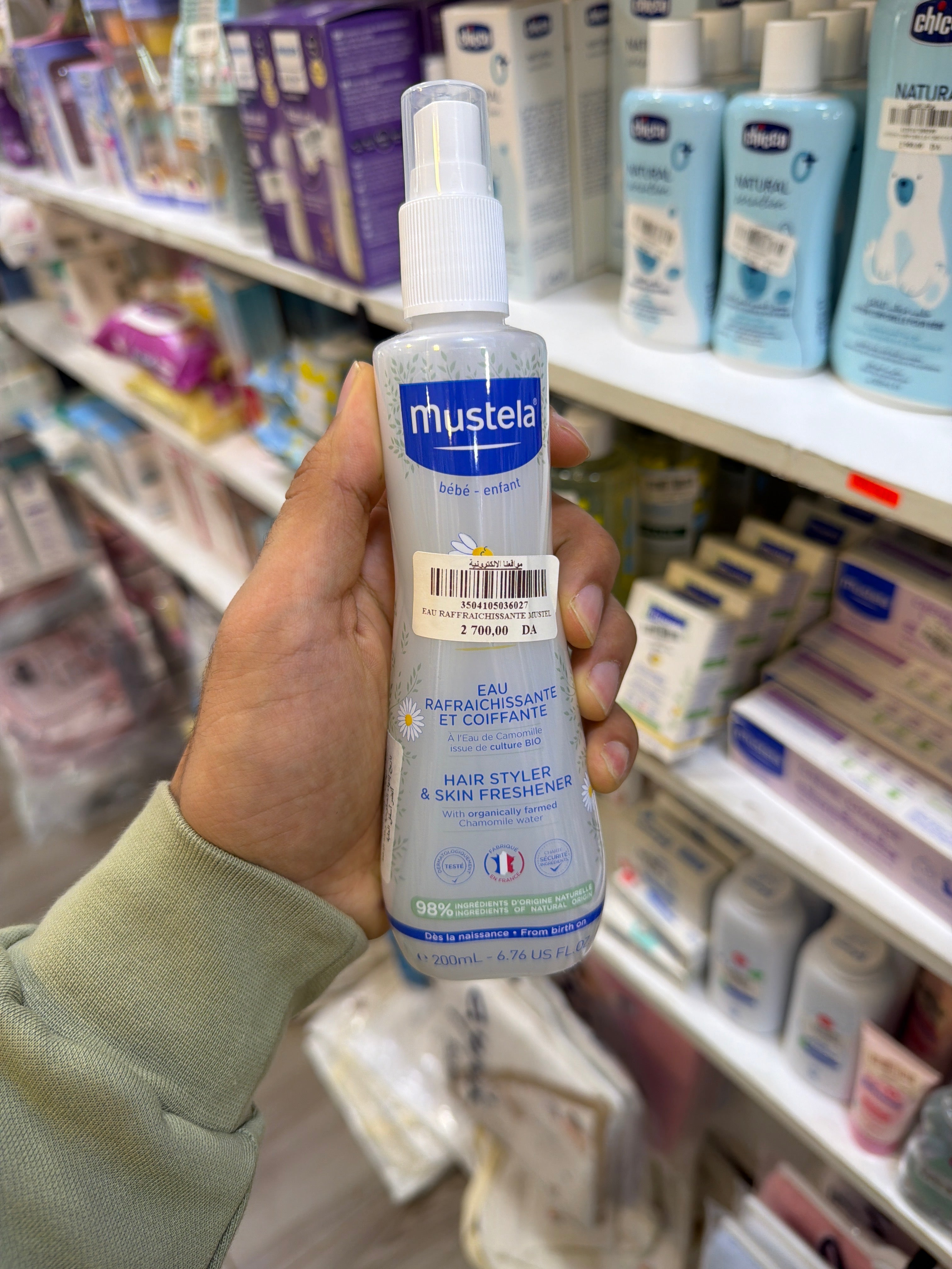 MUSTELA Eau rafraîchissante et coiffante