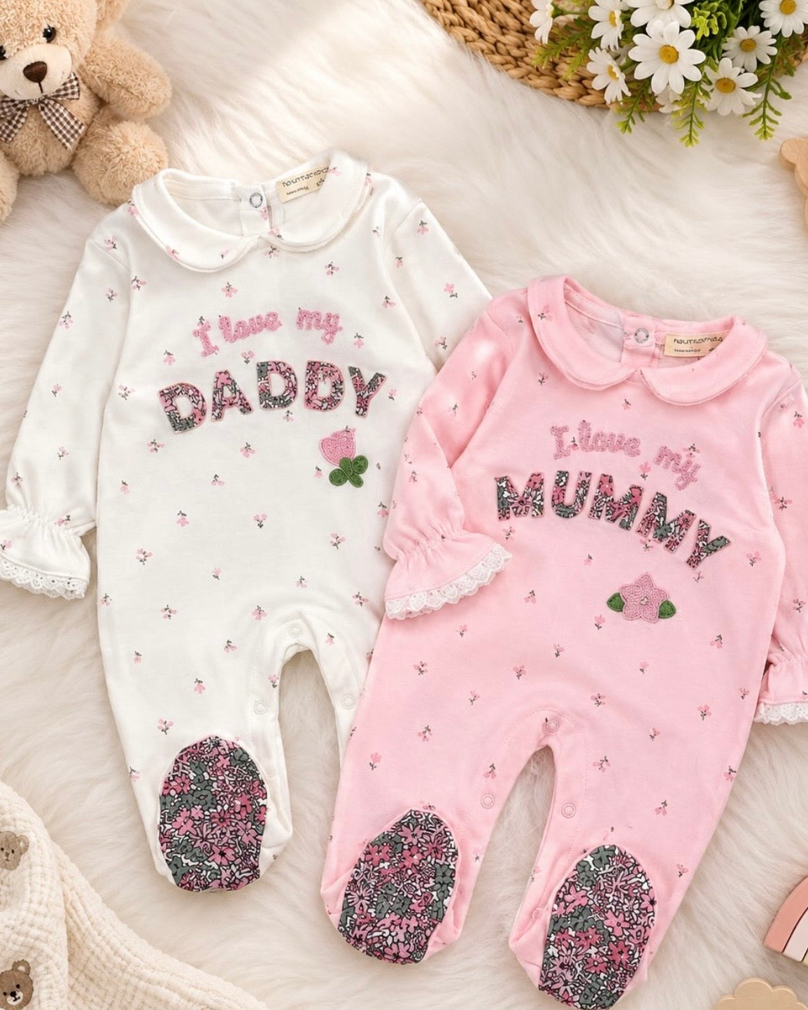 Pyjama Grenouillère Bébé Fille "I Love My Daddy/Mummy" Fleuri