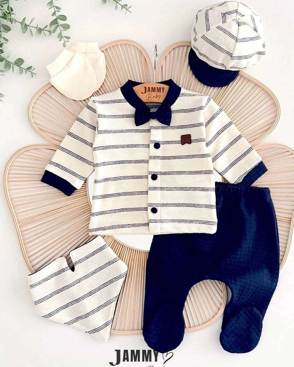 Ensemble bébé 0-3 mois 5 pieces