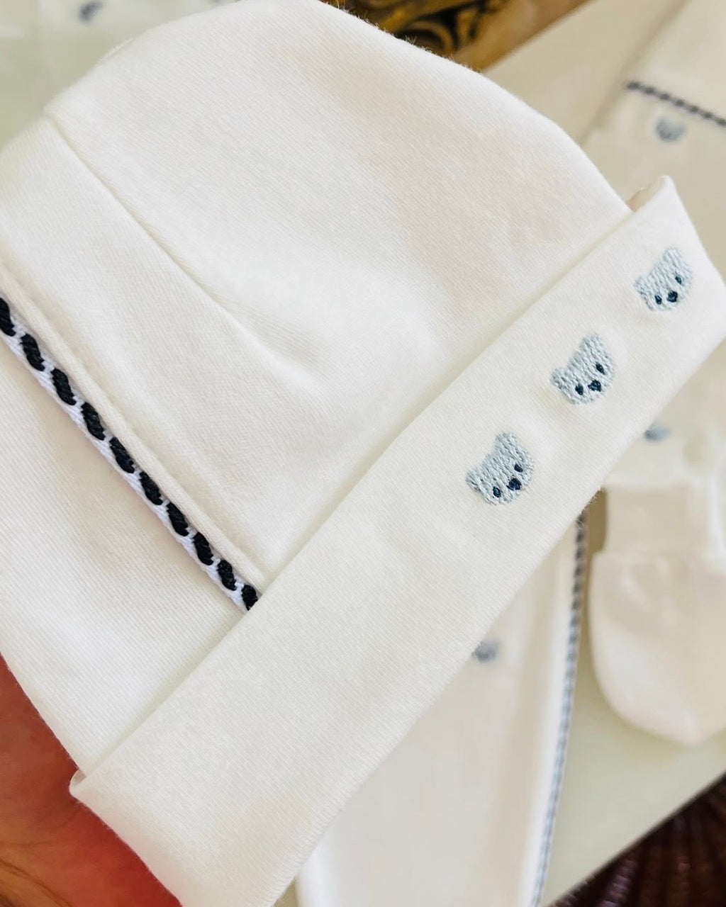 🐻 Kit de Naissance 5 Pièces "Petit Ourson" – Blanc & Bleu Ciel 0-3 M