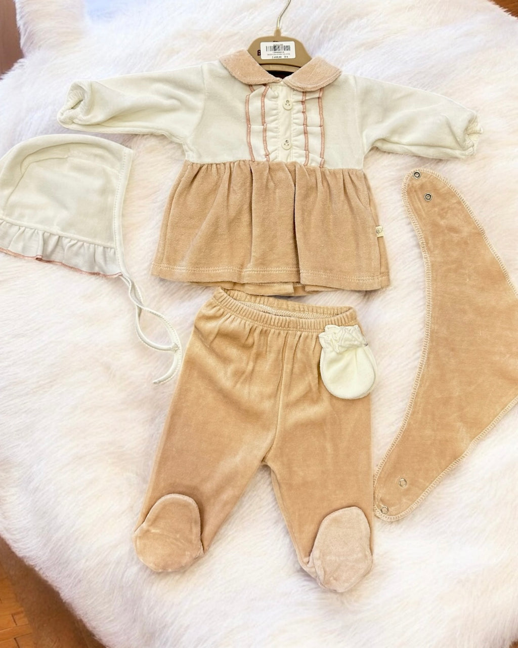 Ensemble 5 Pièces Bébé en Velours 0-3 Mois