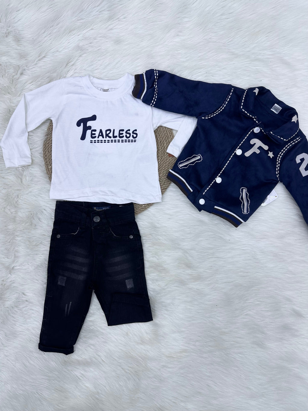 Ensemble 3 Pièces : Veste "Varsity" Bleue & Jean Noir