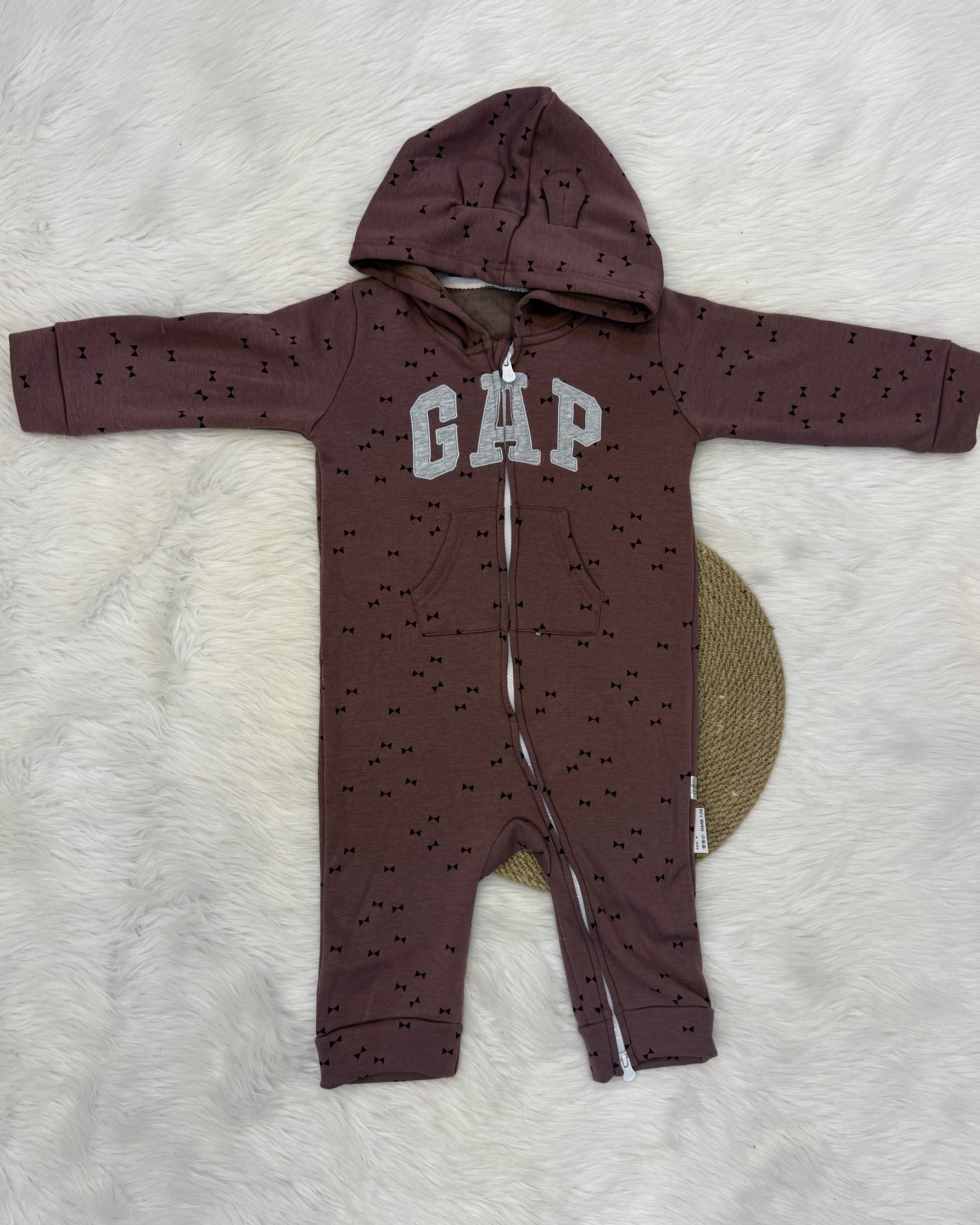 🧸 Combinaison bébé à capuche – Confort & chaleur au quotidien