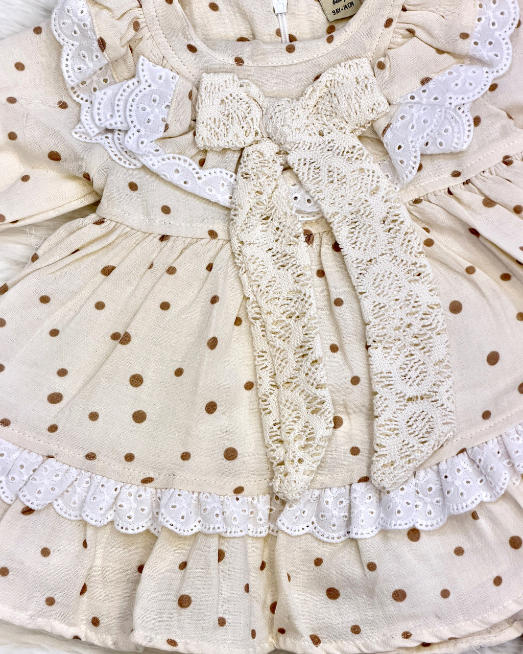 Ensemble 2 Pièces : Robe à Pois & Gilet en Maille Ajourée – Charme Rétro