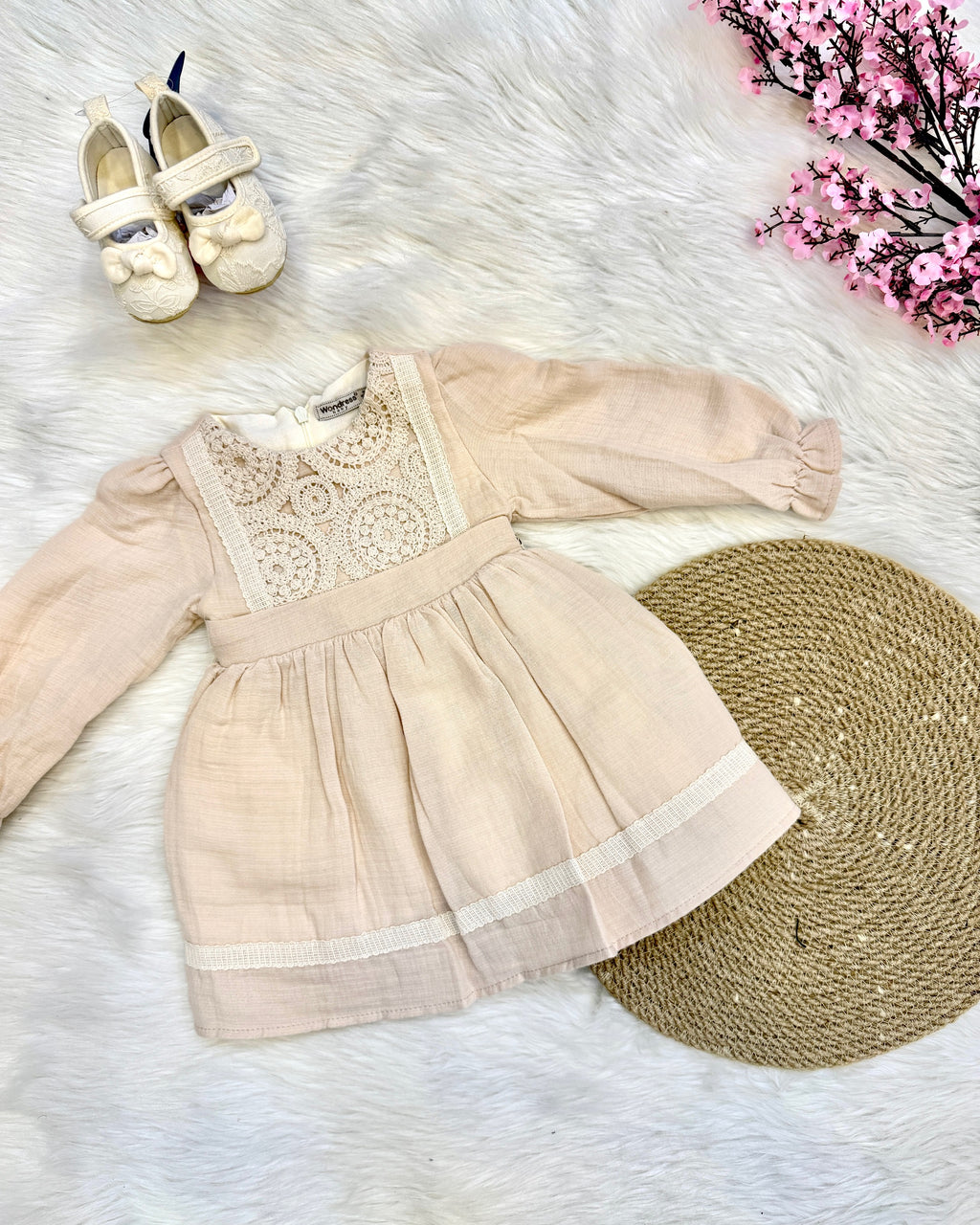 Robe Bohème Chic en Gaze de Coton & Plastron Dentelle