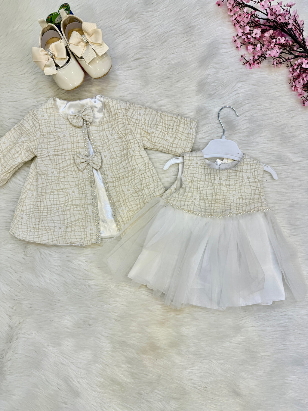 Ensemble de Cérémonie "Perle de Soie" – Veste en Tweed & Robe en Tulle