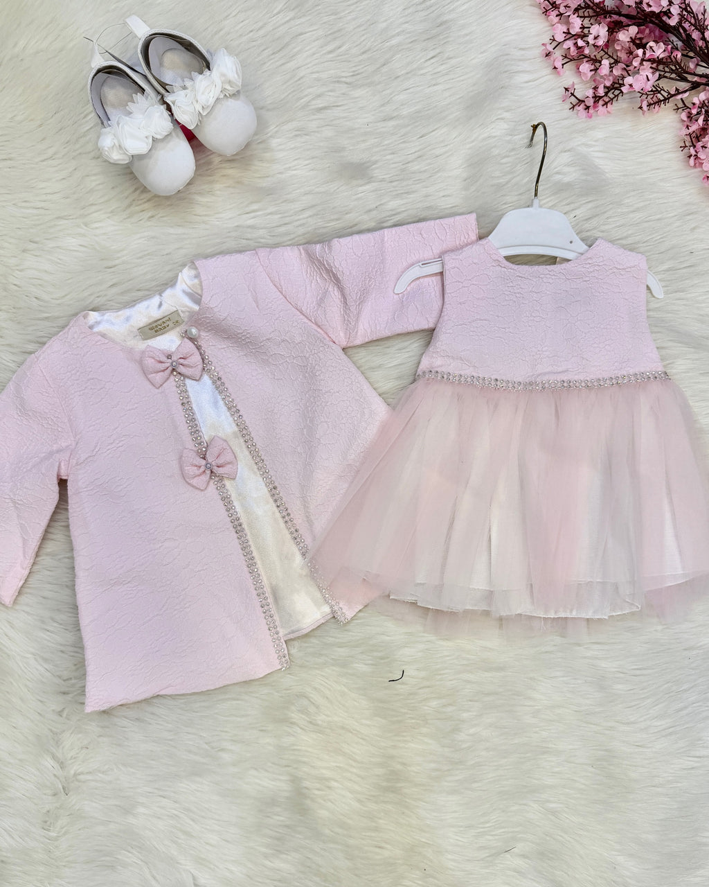 Ensemble de Cérémonie "Douceur Rosée" – Veste Jacquard & Robe en Tulle