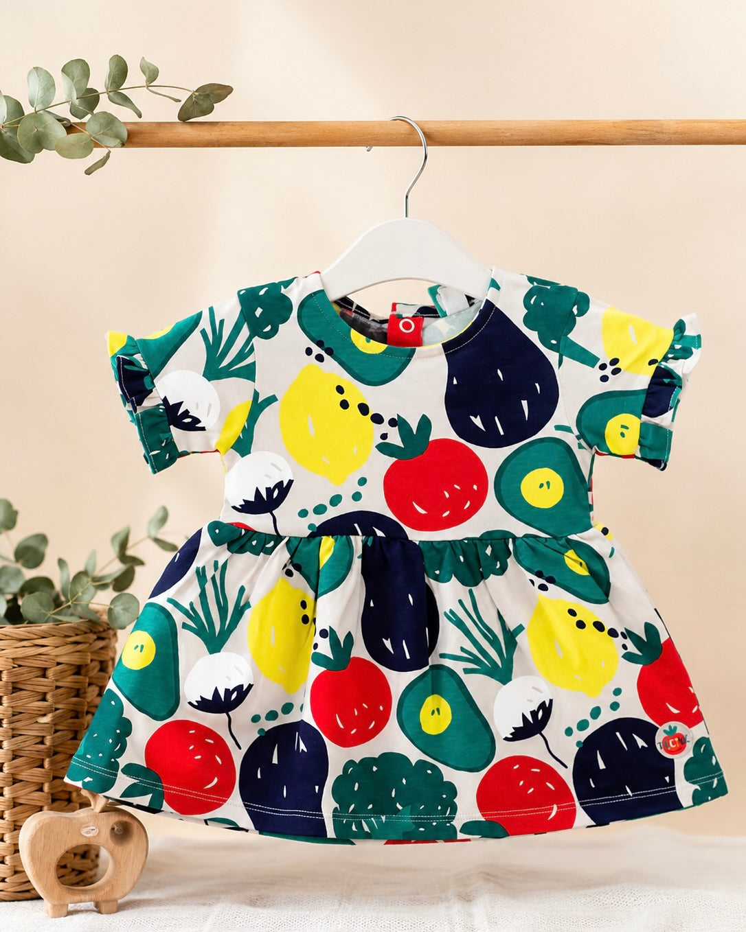 🍅 Robe "Potager Coloré" – Un Cocktail de Vitamines et de Style