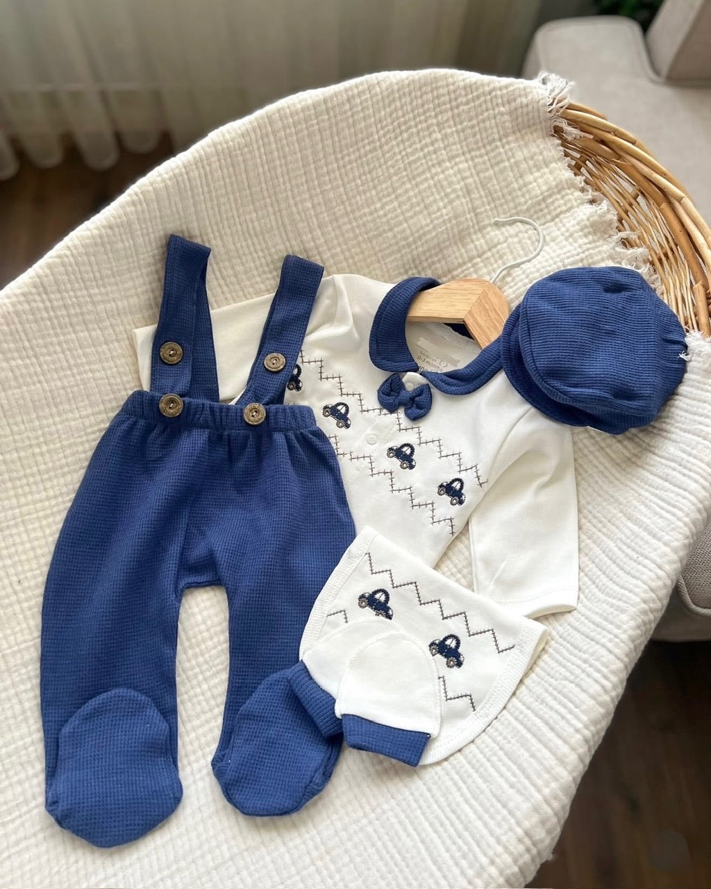 Ensemble Naissance 5 Pièces "Vintage Car" – Bleu Nuit & Blanc