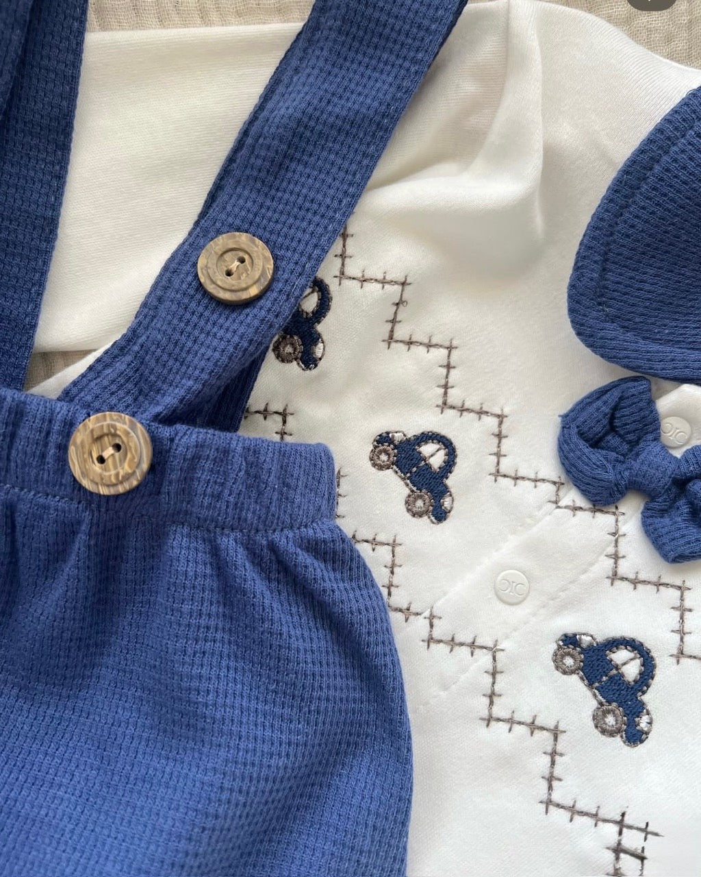 Ensemble Naissance 5 Pièces "Vintage Car" – Bleu Nuit & Blanc