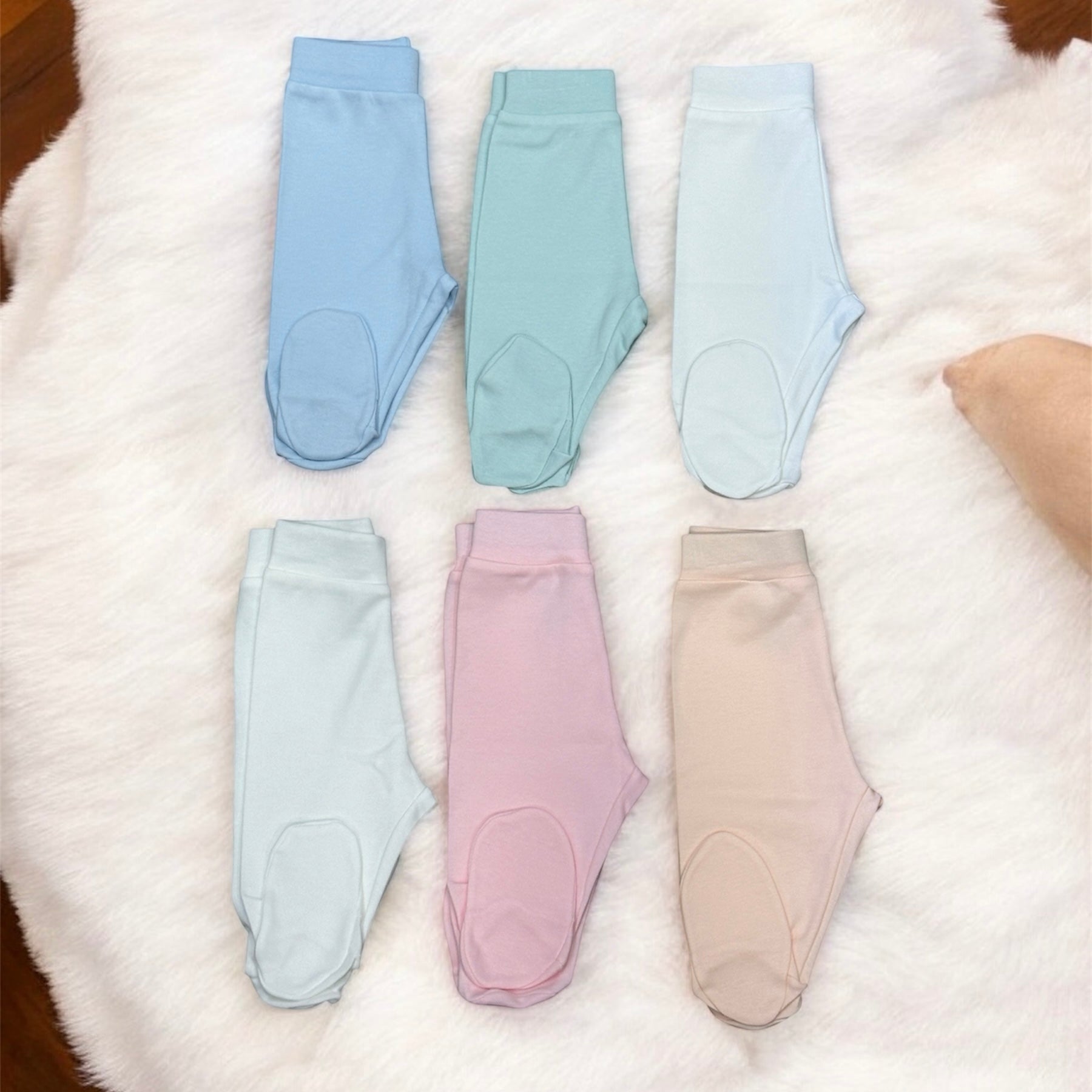 Pantalon à pieds fermés