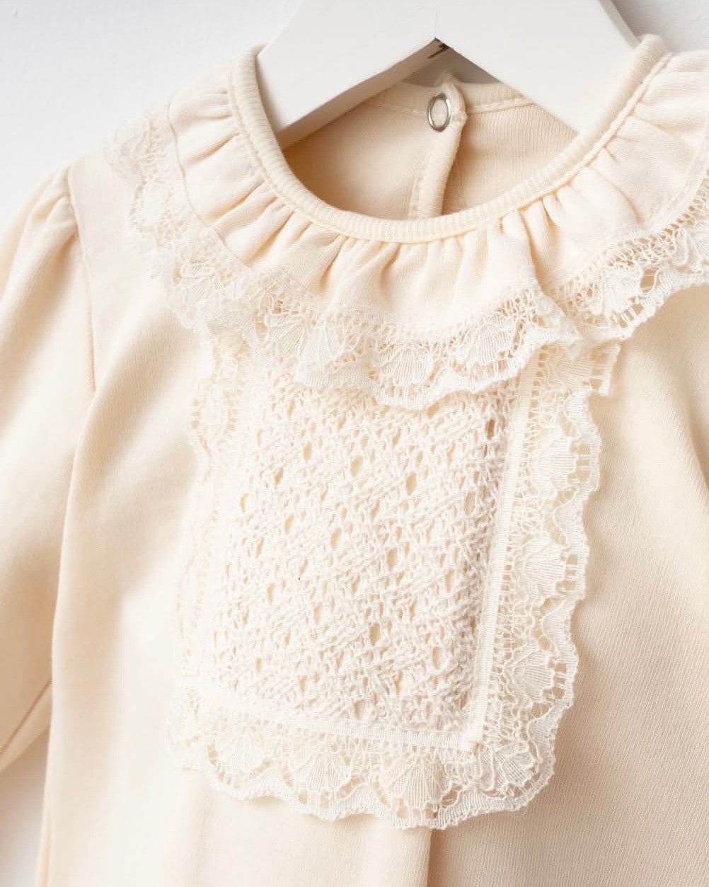 ☁️ Ensemble de Naissance 5 Pièces "Rêve de Dentelle" – Pureté & Élégance 0-3 M