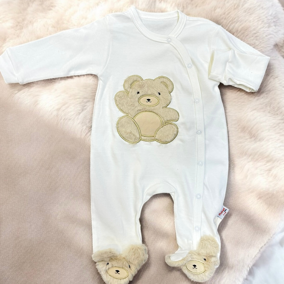 Grenouillère Ourson Douceur avec Détails en Peluche 🧸