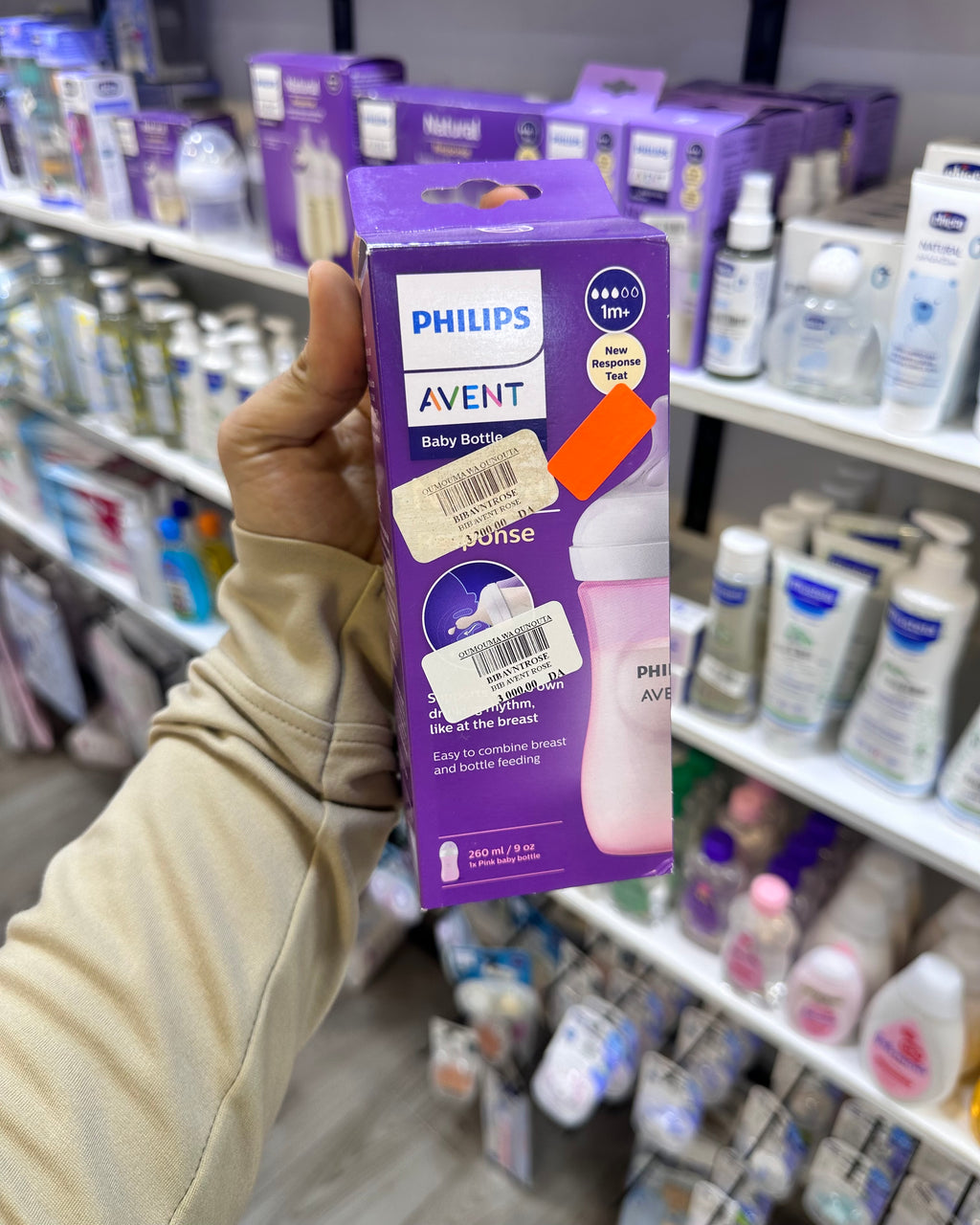 Avent Biberon Naturel En PLASTIQUE 240 ML