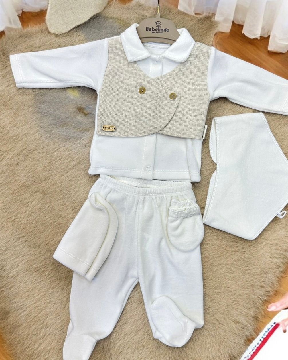 Ensemble Bébé 5 Pièces en Velour– Douceur et Confort au Quotidien 💖