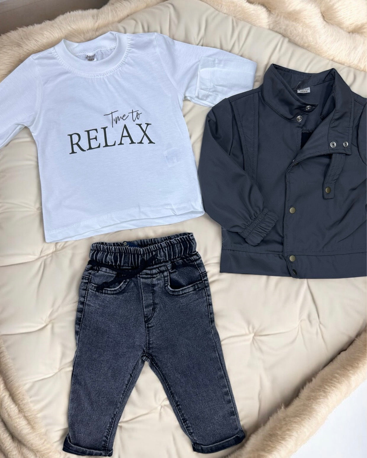 Ensemble 3 Pièces "Urban Relax" – Veste Anthracite & Jean Gris 9-12 Mois