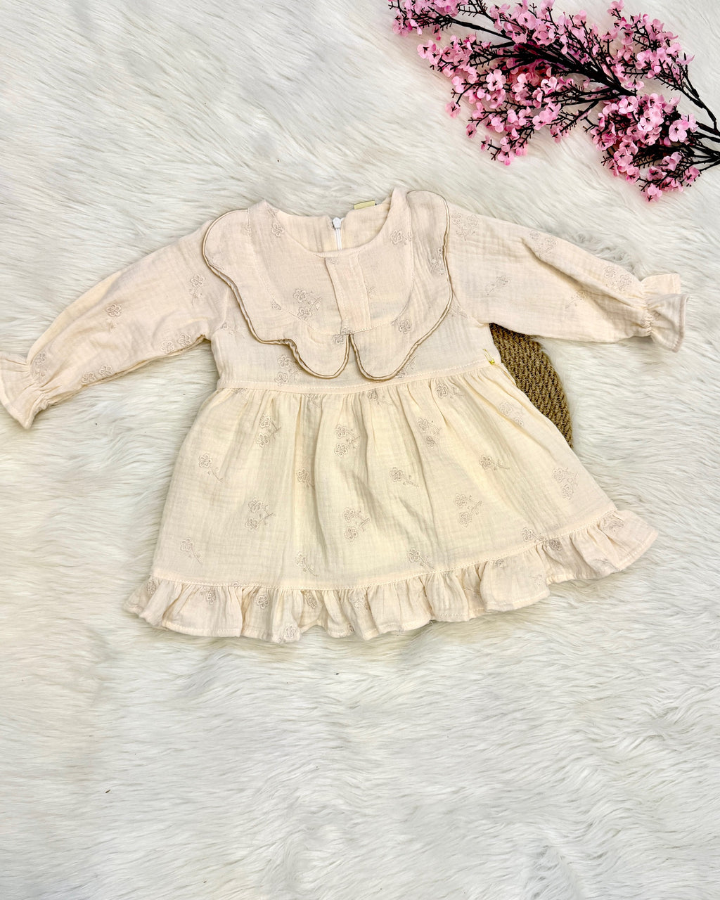 Robe Bohème en Gaze de Coton Brodée – Douceur et Élégance 6M-24M