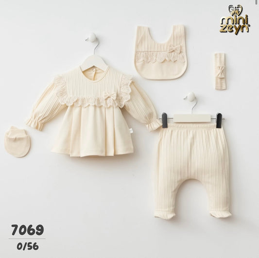 Adorable Ensemble Naissance 5 Pièces - Douceur, Dentelle et Raffinement 0-3 Mois