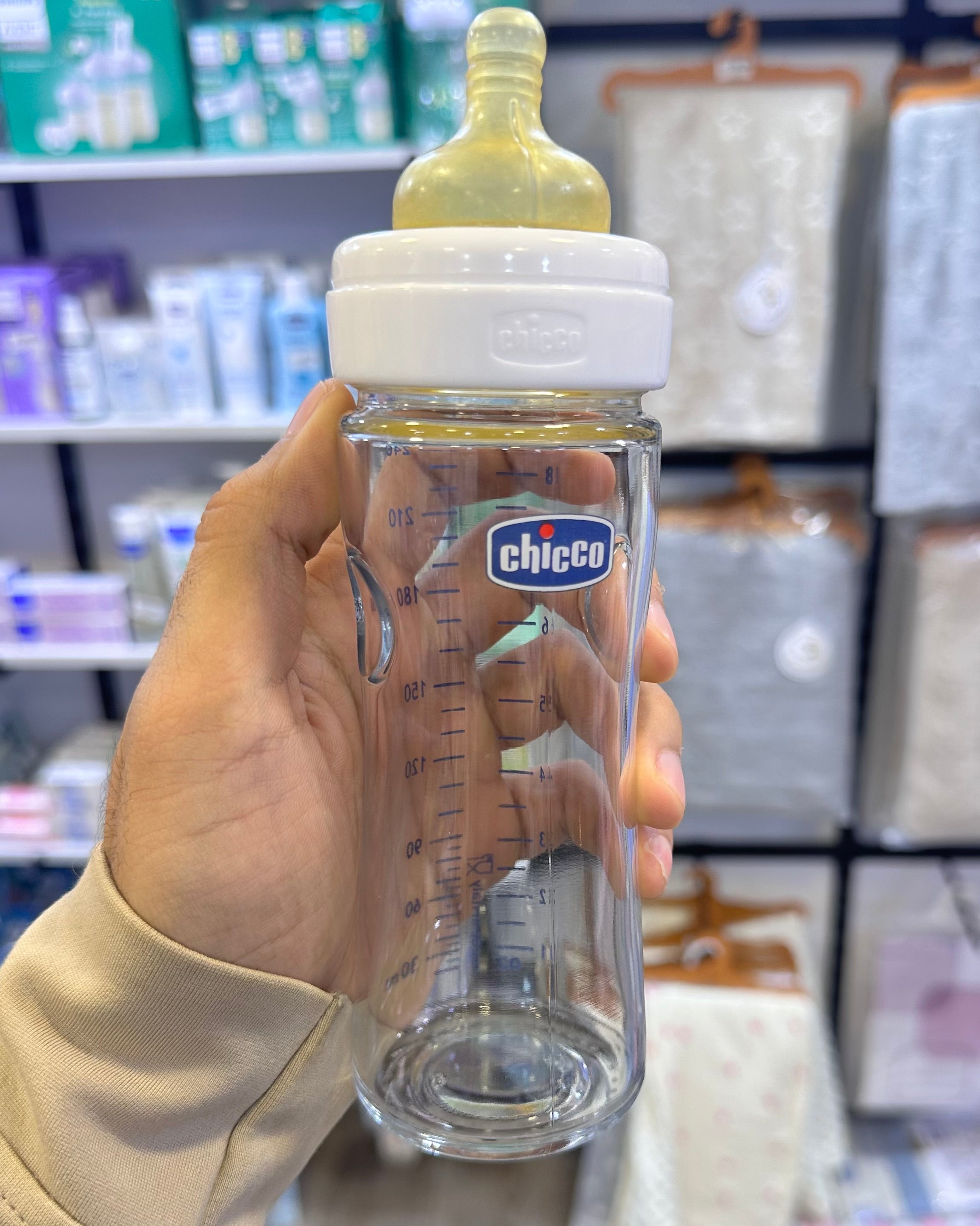 CHICCO BIBERON EN VERRE TETINE EN LATEX 240 ML