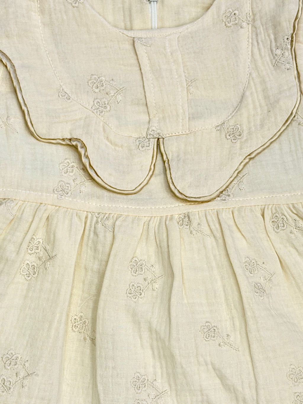 Robe Bohème en Gaze de Coton Brodée – Douceur et Élégance 6M-24M