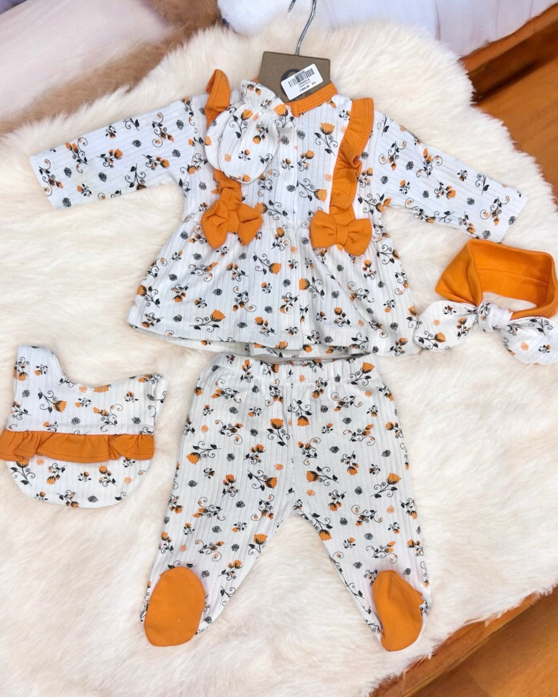 1. 👑 Ensemble Naissance Luxueux (Style Prestige) - 5 Pièces 0-3 Mois